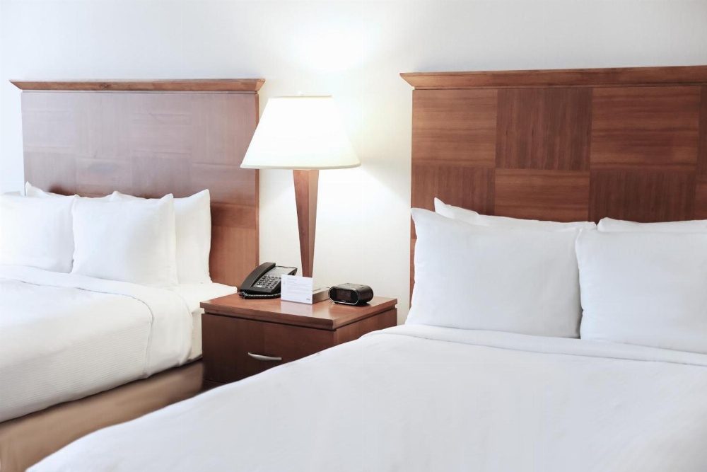 Ontario Airport Hotel & Conference Center